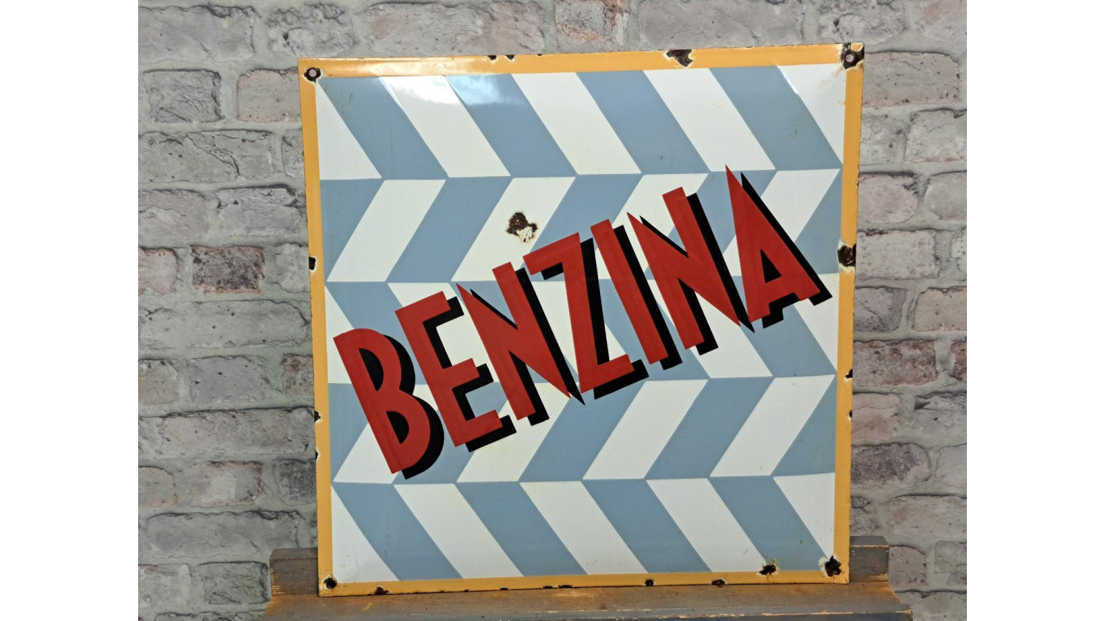 Benzina No.1