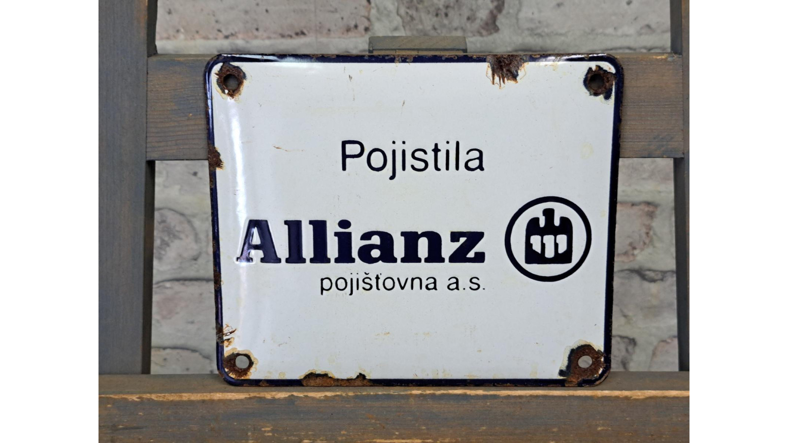 Allianz