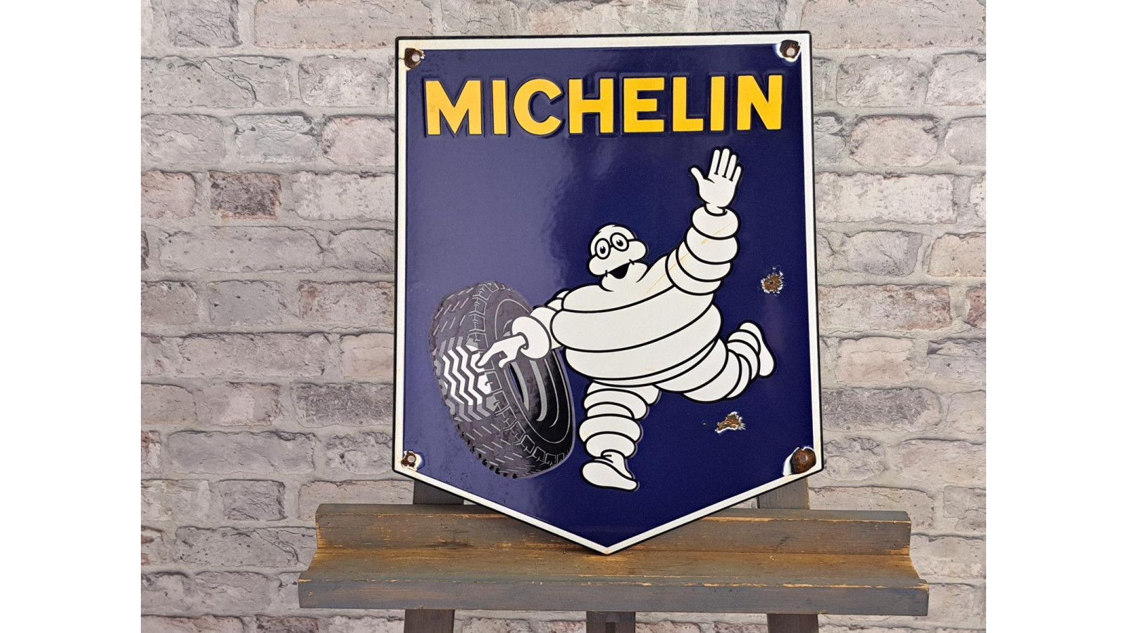 Michelin No.18