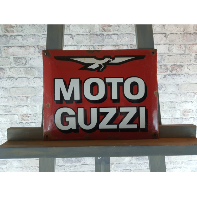 moto guzzi 1