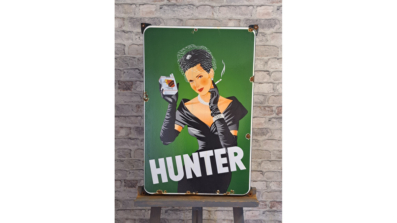 Hunter Cigarettes No.2