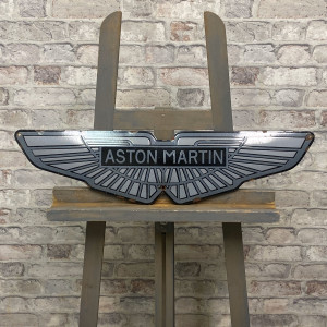 Aston Martin No.4