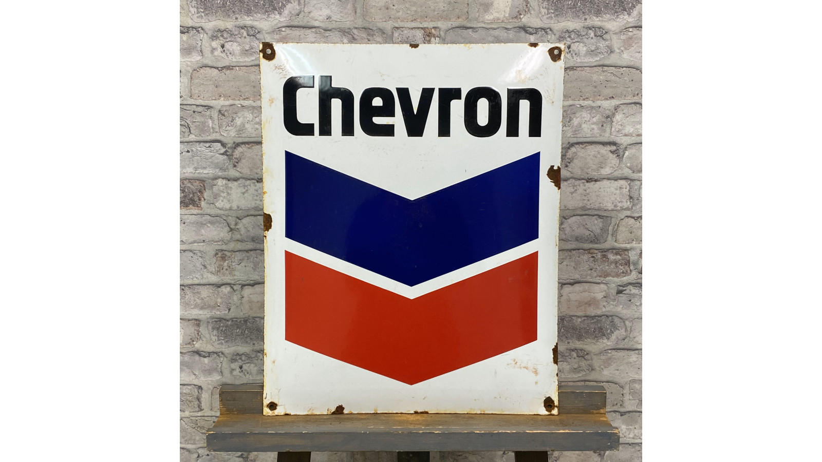 Chevron No.1